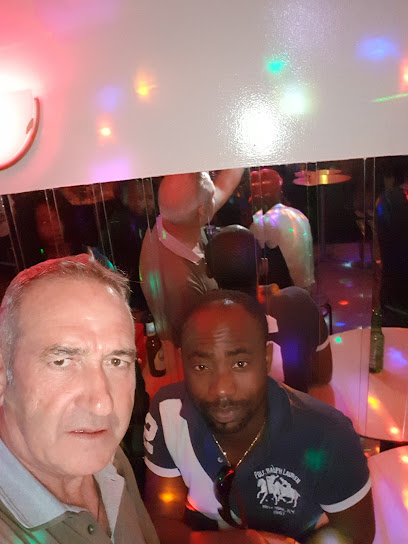 Imagen de Ambient Llati Catala El Meneo -