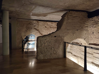 Imagen de Galeria del Tossal - Muralla Arabe -