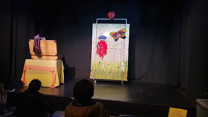 Imagen de Teatro Patraix - Cia Teatre de la Caixeta -