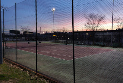 Imagen de Escuela de Padel Y Tenis. CD RAQUETAS VILLA DE VALLECAS -