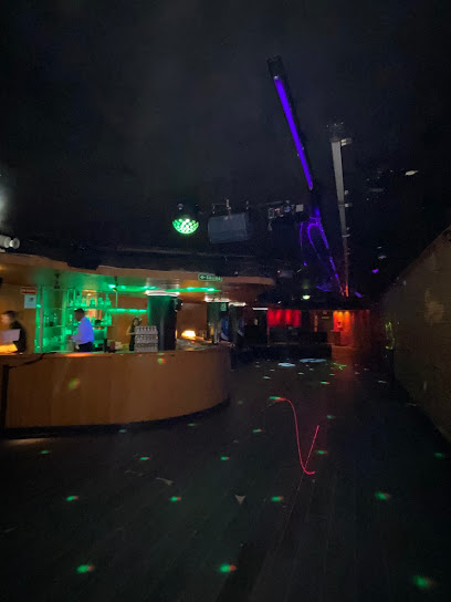 Imagen de LASAL Bar Club -