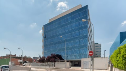 Regus - Madrid, Manoteras - Agencia de alquiler de espacios de oficina