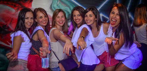 Imagen de Commo -